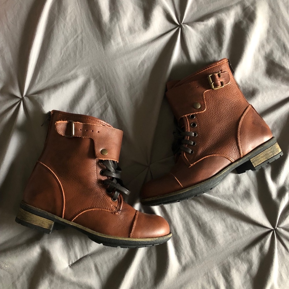 COPY - Combat boots